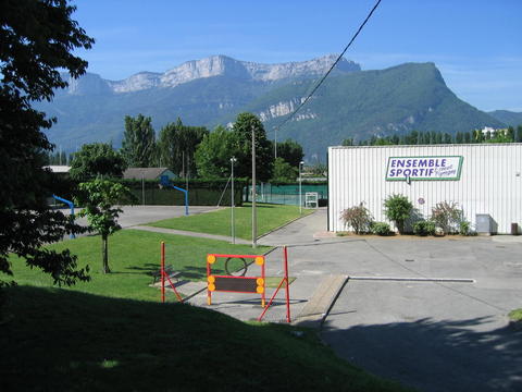 L'ensemble sportif Pigneguy (foot, rugby, tennis, beach volley, sports indoor,...)