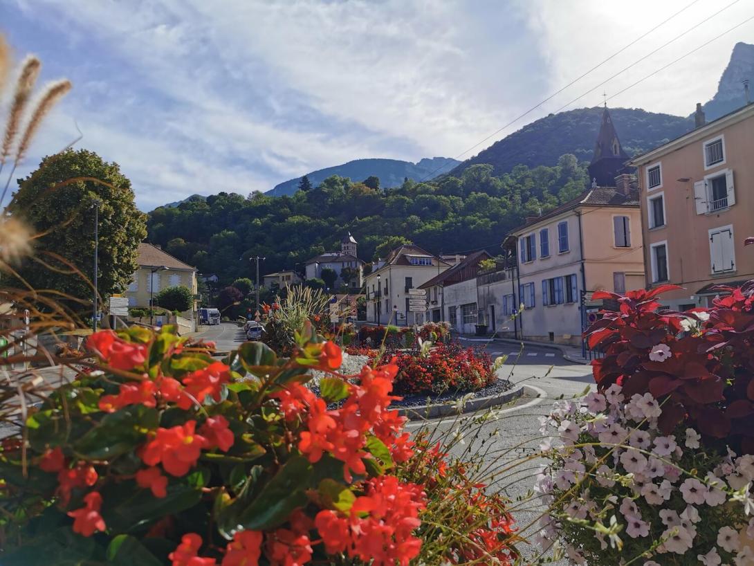 Rond point de la paix