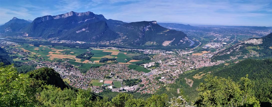 Vue de Voreppe depuis le belvédère de Chalais