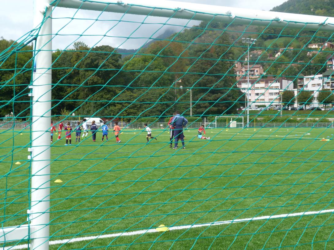 Ensemble sportif Pigneguy - Stade de footbal synthétique